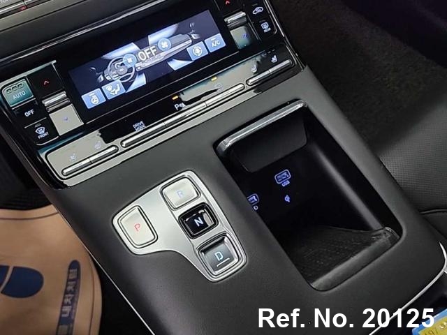  Hyundai / Grandeur Stock No. 20125